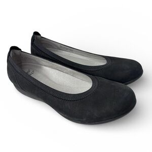 Dansko Womens Kristen Black Newbuck Ballet Flats Comfort Shoe Size 37 US 6.5 / 7
